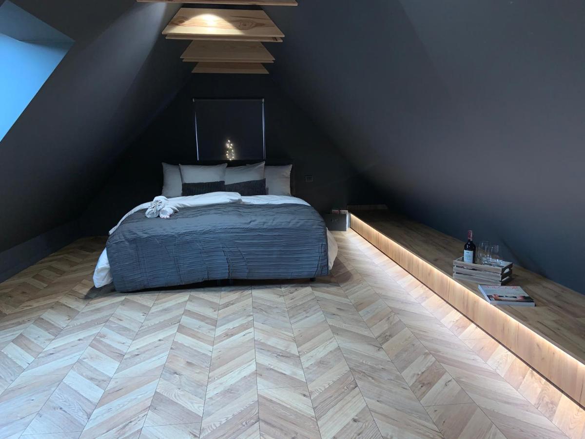 5 Star Apartments - Luxury & Comfort 耶莱尼亚古拉 外观 照片