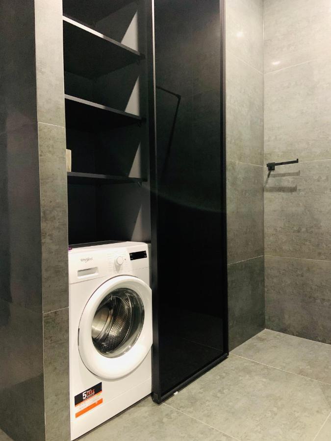 5 Star Apartments - Luxury & Comfort 耶莱尼亚古拉 外观 照片