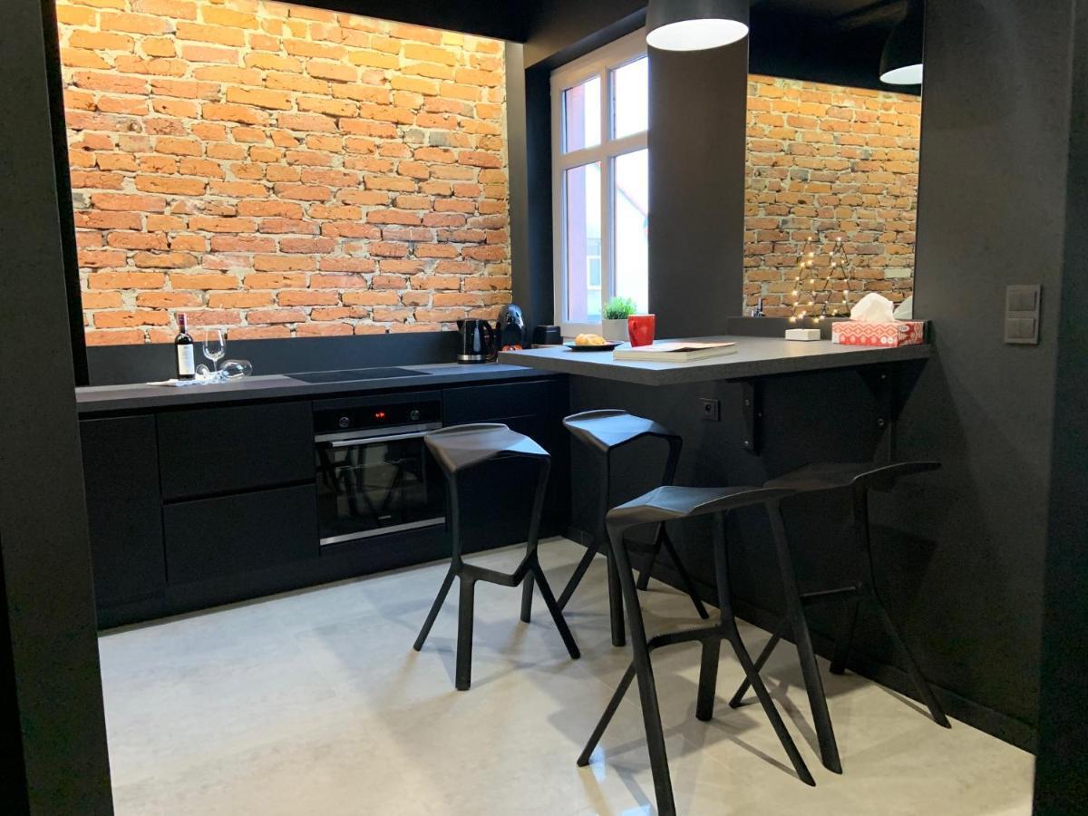 5 Star Apartments - Luxury & Comfort 耶莱尼亚古拉 外观 照片